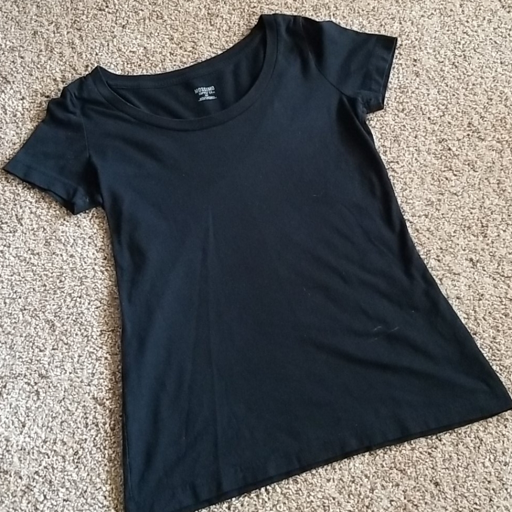 Scoop neck t-shirt